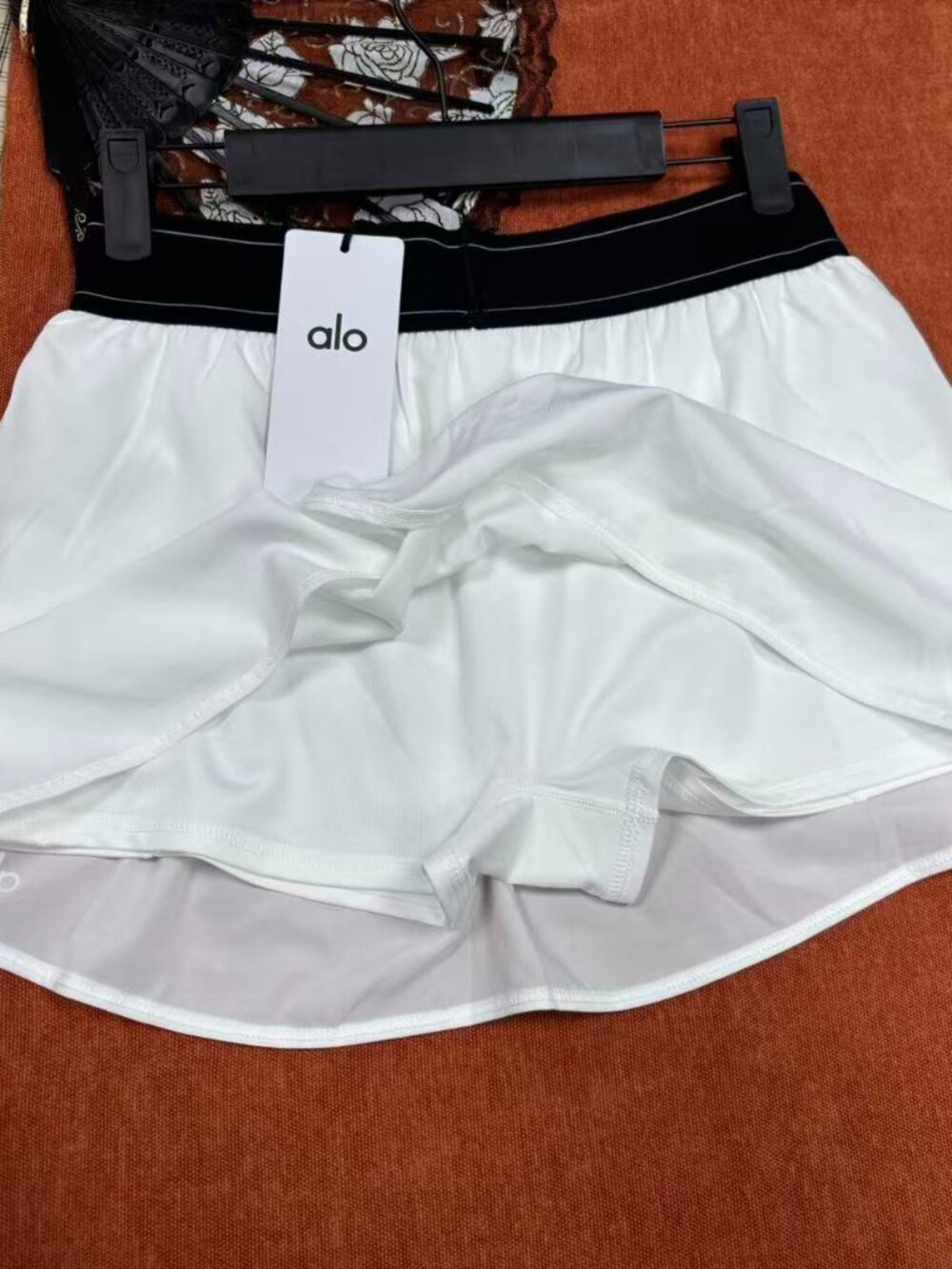 🖤ALO Yoga Match Point Tennis Skirt White Mini Skirt Sporty Style - Picture 8 of 8